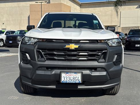 Used 2025 Chevrolet Colorado W/T image 5