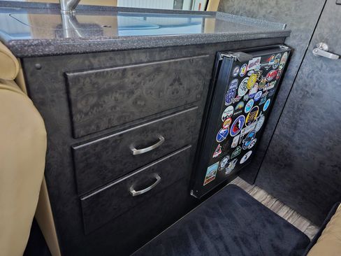 Used 2019 Mercedes-Benz Sprinter 3500 image 46