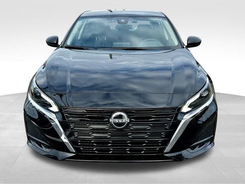 New 2025 Nissan Altima 2.5 S image 9