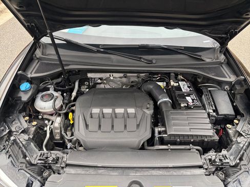 Used 2020 Audi Q3 2.0T Premium Plus w/ Premium Plus Package image 16