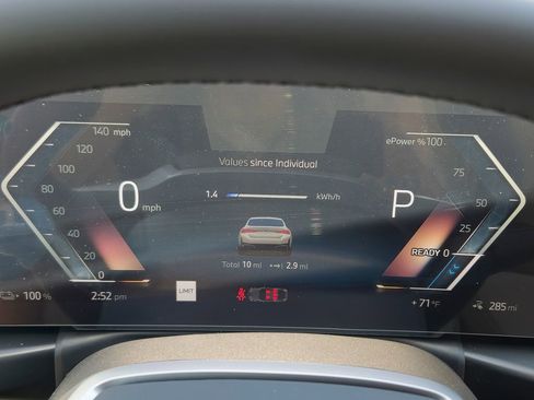 New 2026 BMW i4 eDrive40 w/ Parking Assistance Package RWD image 13