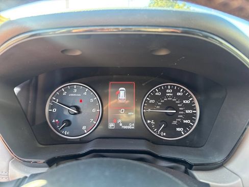 Used 2023 Subaru Outback Premium AWD/4WD image 14