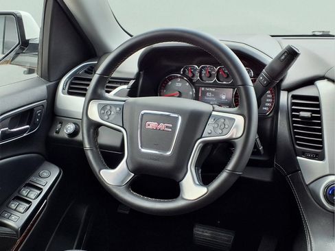 Used 2016 GMC Yukon SLE w/ Convenience Package AWD/4WD image 13