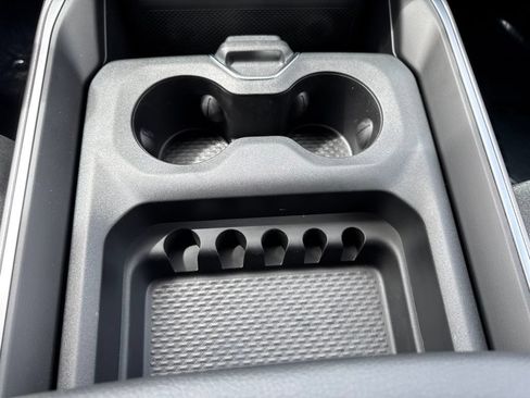 New 2026 RAM 1500 Express AWD/4WD image 18