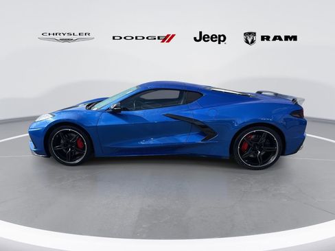 Used 2022 Chevrolet Corvette Stingray Preferred Cpe w/ Z51 Performance Package image 4