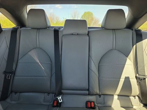 Used 2022 Toyota Avalon Limited w/ Advanced Safety Package image 21