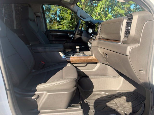 Used 2026 GMC Sierra 1500 Elevation w/ Elevation Premium Package AWD/4WD image 11