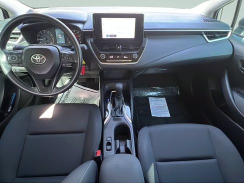 Used 2024 Toyota Corolla LE FWD image 11