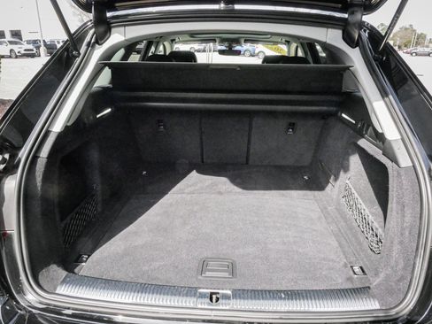 Used 2022 Audi A4 2.0T allroad Premium AWD/4WD image 31