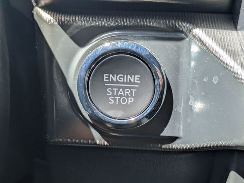 Used 2024 Ford F150 Lariat w/ FX4 Off-Road Package image 25