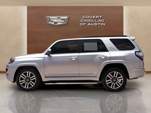 Used 2023 Toyota 4Runner TRD Sport w/ Technology Package RWD image 2