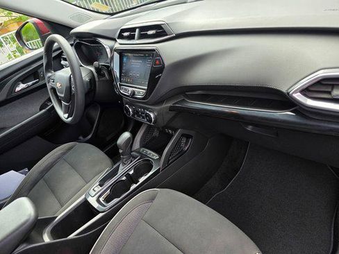 Used 2023 Chevrolet TrailBlazer LT w/ Convenience Package FWD image 58