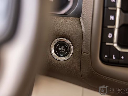 Used 2021 GMC Yukon XL Denali w/ LPO, Illumination Package AWD/4WD image 29