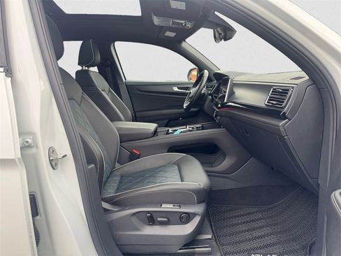 Certified 2025 Volkswagen Atlas Cross Sport SEL Premium R-Line image 15