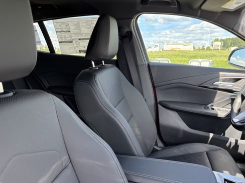 Used 2026 BMW X2 xDrive28i image 21