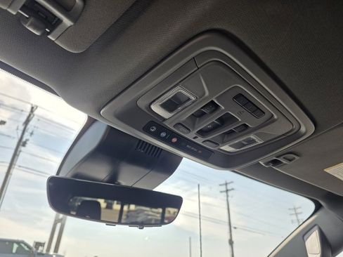 Used 2024 GMC Sierra 2500 Denali w/ Denali Reserve Package image 21