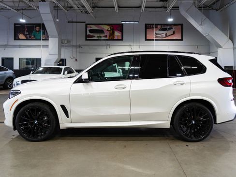 Used 2023 BMW X5 xDrive40i w/ M Sport Package image 12
