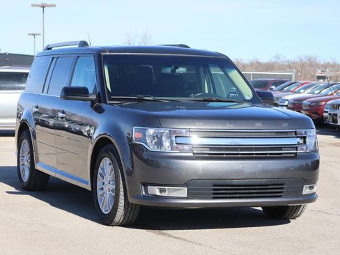Used 2018 Ford Flex SEL w/ Equipment Group 202A image 4