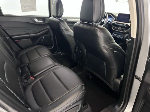 Used 2021 Ford Escape SEL image 30