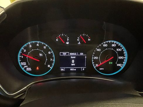 Used 2024 Chevrolet Equinox LS FWD image 27