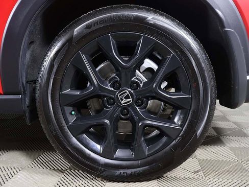 Used 2025 Honda HR-V Sport image 18