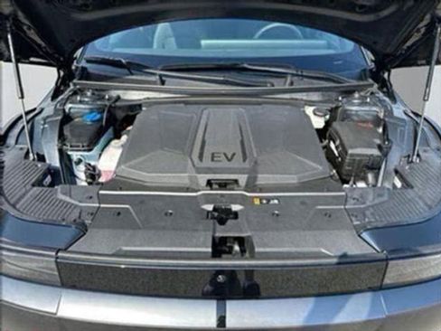 New 2025 Hyundai Ioniq 5 XRT image 11