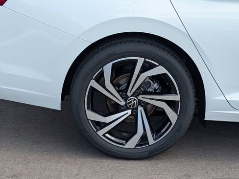 New 2026 Volkswagen Jetta SEL FWD image 5