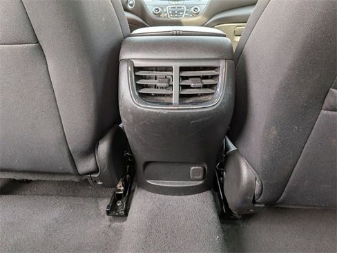 Used 2023 Chevrolet Malibu LT image 25