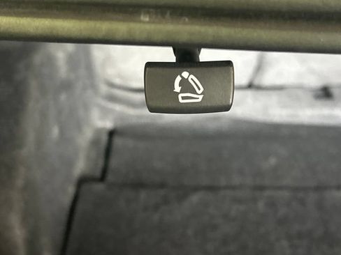 Used 2023 Chevrolet Malibu LT FWD image 7