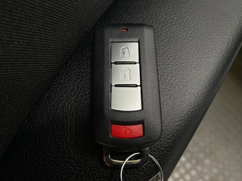 New 2026 Mitsubishi Eclipse Cross LE image 28