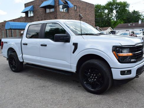 Used 2025 Ford F150 STX w/ STX Black Appearance Package AWD/4WD image 4