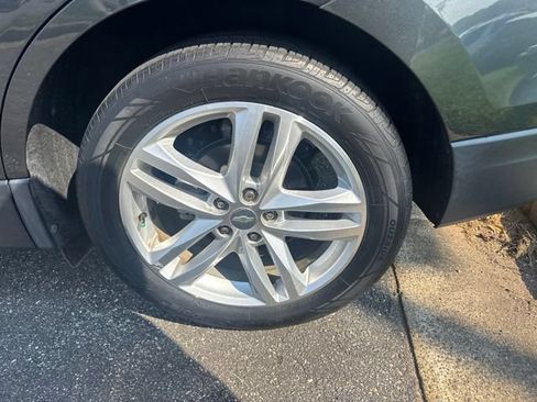 Used 2020 Chevrolet Equinox Premier AWD/4WD image 8