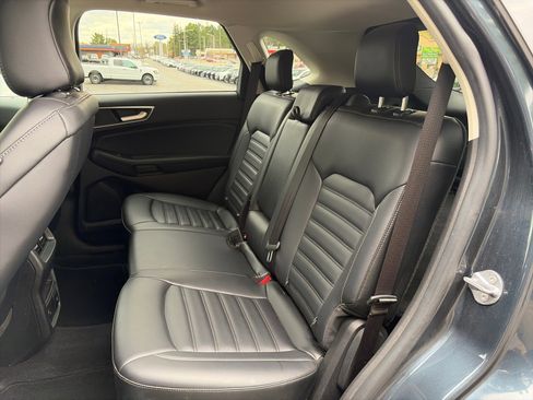 Used 2024 Ford Edge SEL w/ Convenience Package AWD/4WD image 11