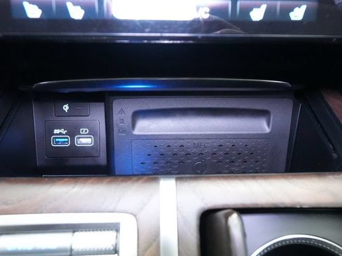 Used 2023 Genesis GV80 3.5T w/ Prestige Package AWD/4WD image 41