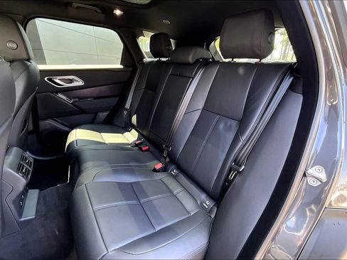New 2026 Land Rover Range Rover Velar Dynamic SE image 10