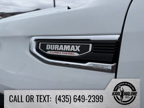 Used 2023 GMC Sierra 1500 SLE w/ X31 Off-Road Package image 11