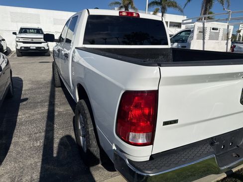 Used 2022 RAM 1500 Classic SLT image 6