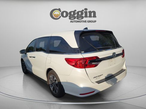 Used 2021 Honda Odyssey EX-L image 3