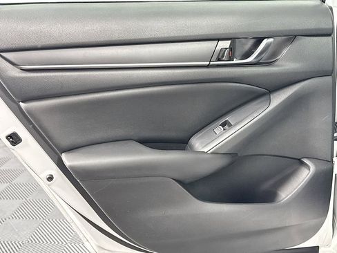 Certified 2022 Honda Accord Sport image 29