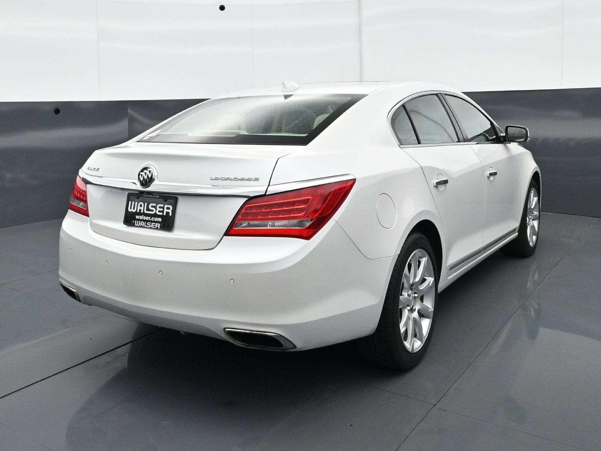 Used 2016 Buick LaCrosse Premium w/ Driver Confidence Package #1 FWD image 6