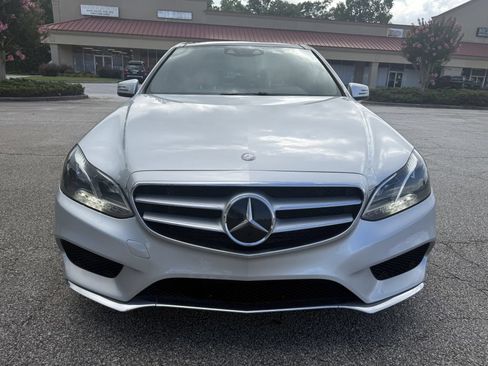 Used 2016 Mercedes-Benz E 350 Sedan image 4