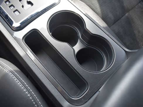 Used 2010 Dodge Challenger SRT8 w/ SRT Option Group II RWD image 14