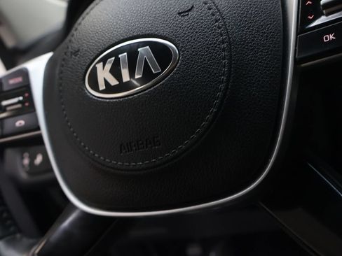 Used 2020 Kia Sorento S FWD image 22