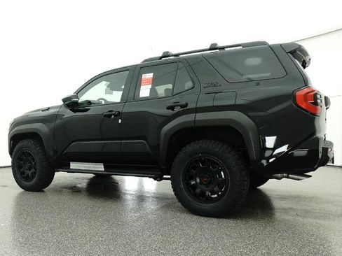 New 2025 Toyota 4Runner TRD Off-Road Premium image 9