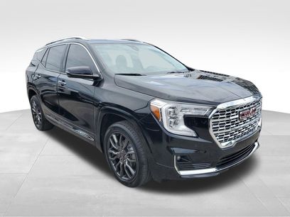 Used 2023 GMC Terrain Denali w/ Black Diamond Edition