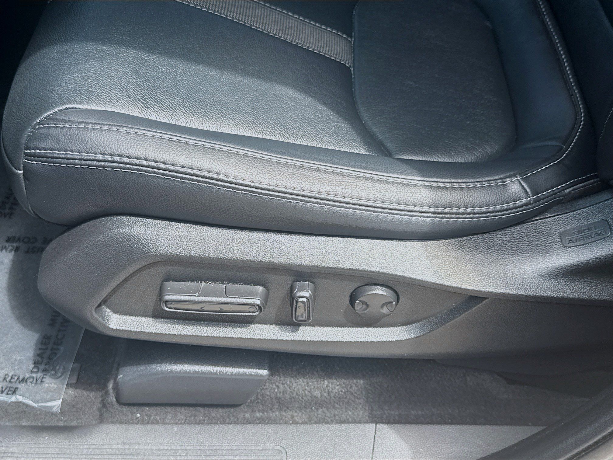 Certified 2023 Honda Pilot Touring image 18