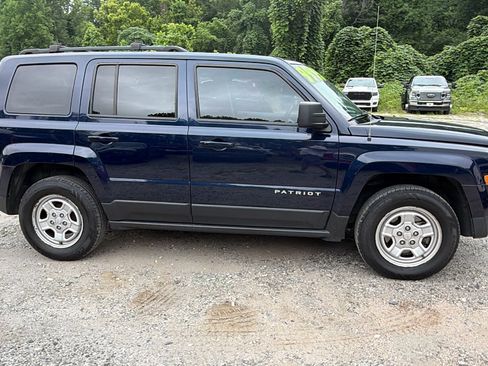 Used 2016 Jeep Patriot Sport w/ Power Value Group FWD image 7