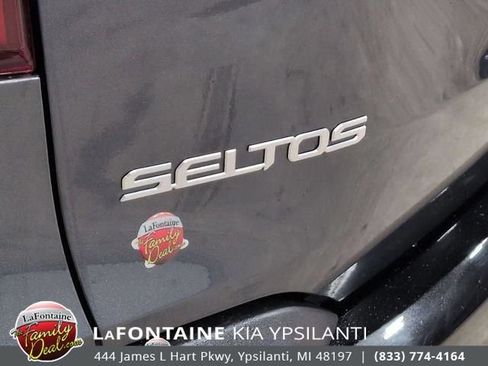 Used 2024 Kia Seltos S AWD/4WD image 31