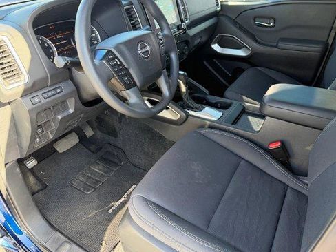 Used 2022 Nissan Frontier SV image 19