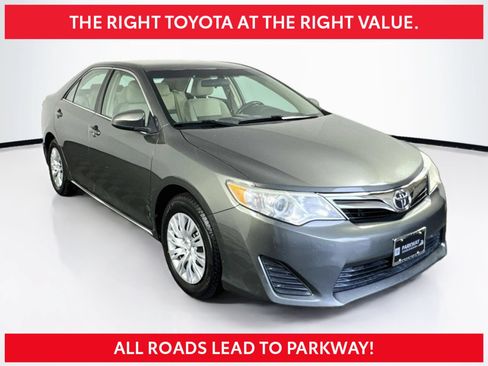 Used 2012 Toyota Camry LE FWD image 1